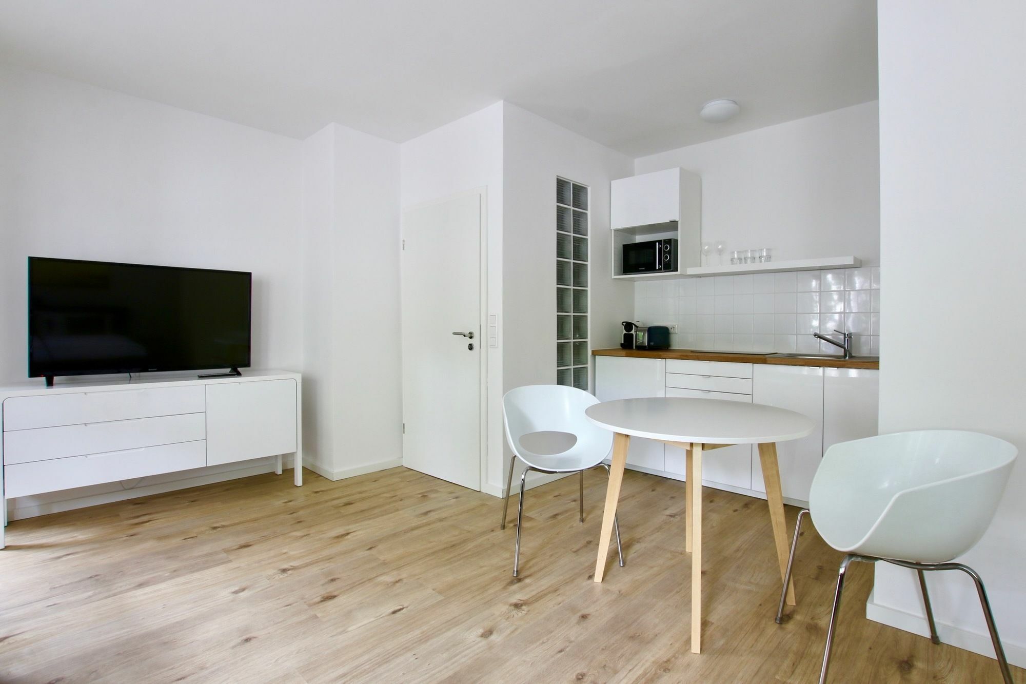 Arthouse Apartments Im Pantaleonsviertel ケルン エクステリア 写真