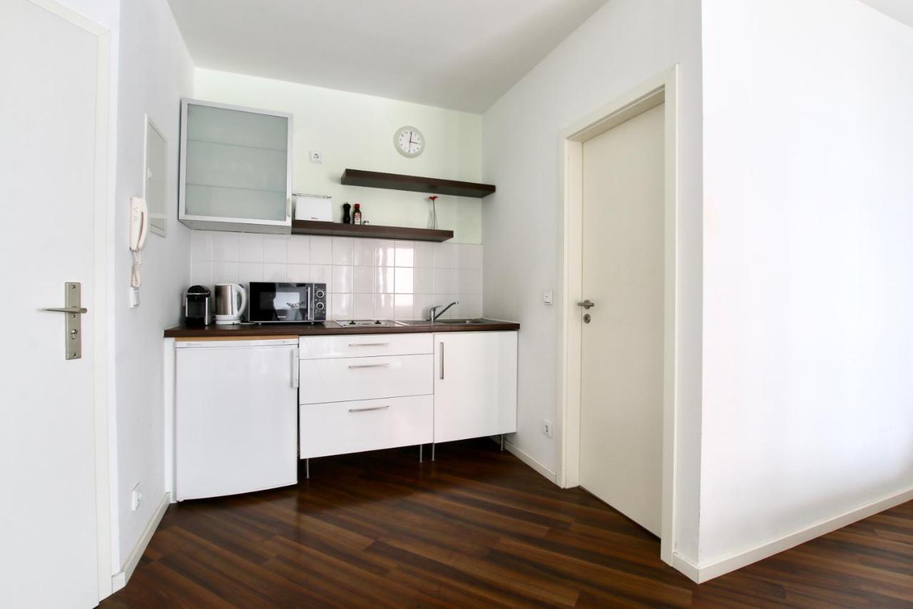 Arthouse Apartments Im Pantaleonsviertel ケルン エクステリア 写真