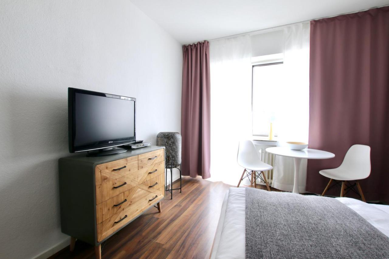 Arthouse Apartments Im Pantaleonsviertel ケルン エクステリア 写真