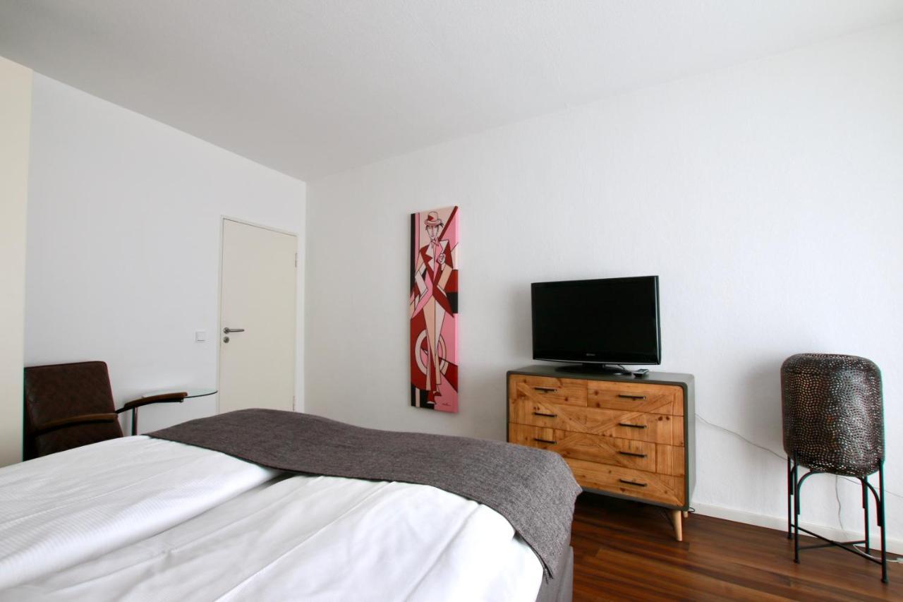 Arthouse Apartments Im Pantaleonsviertel ケルン エクステリア 写真