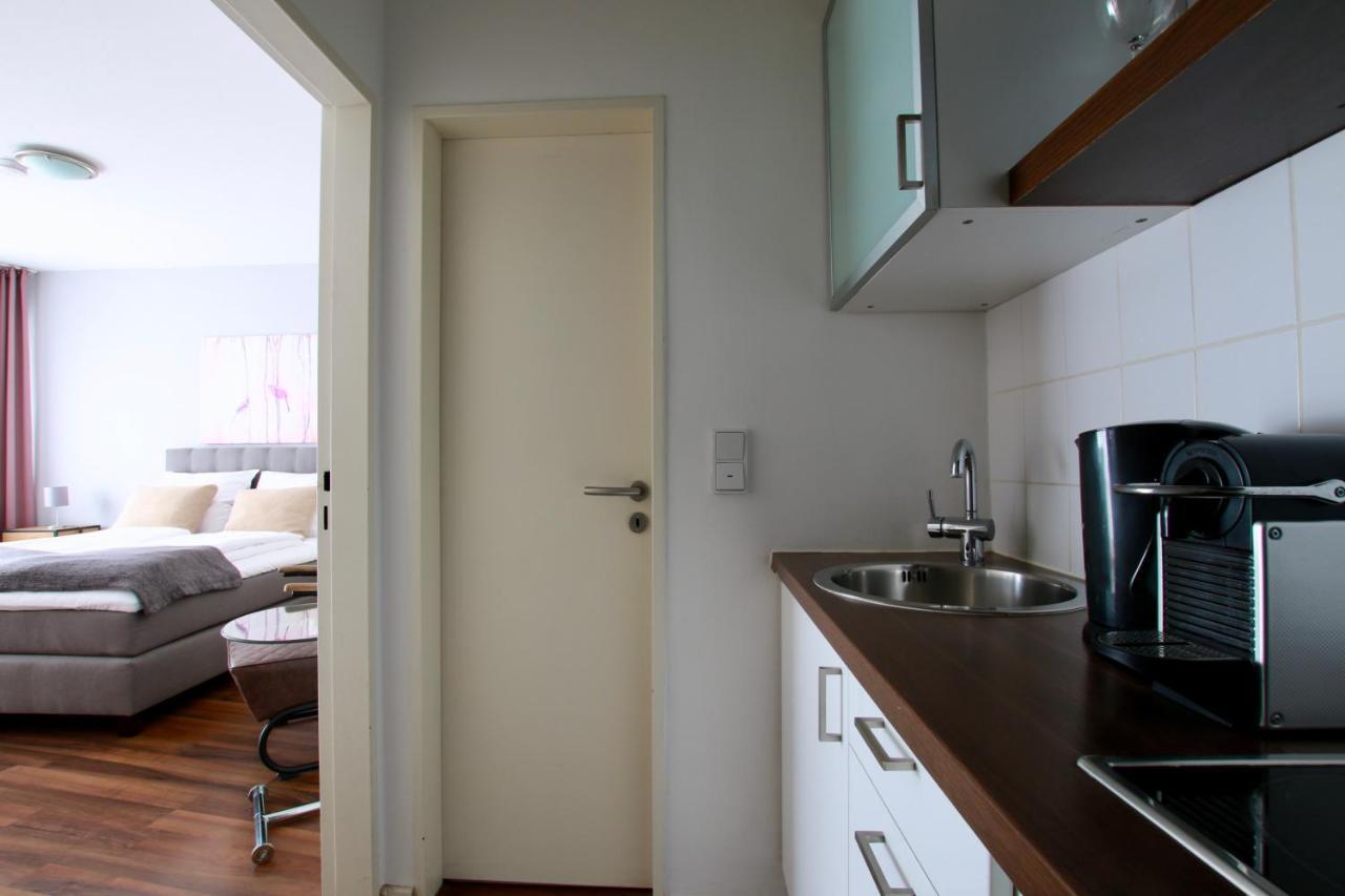 Arthouse Apartments Im Pantaleonsviertel ケルン エクステリア 写真